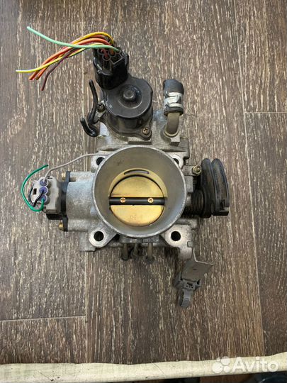 Дроссельная заслонка Mitsubishi Lancer 9 4G18