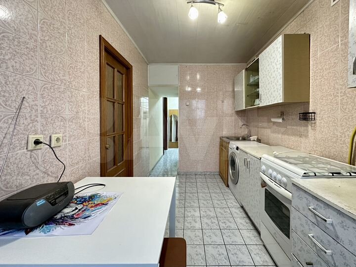 2-к. квартира, 40 м², 9/9 эт.