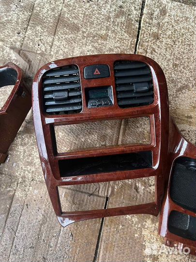 Накладки под дерево Hyundai Sonata 5