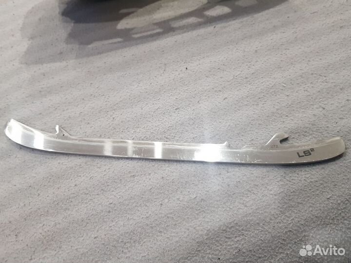 Хоккейные коньки bauer supreme 180 sr