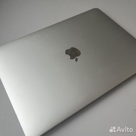 Macbook pro 13 retina 2017