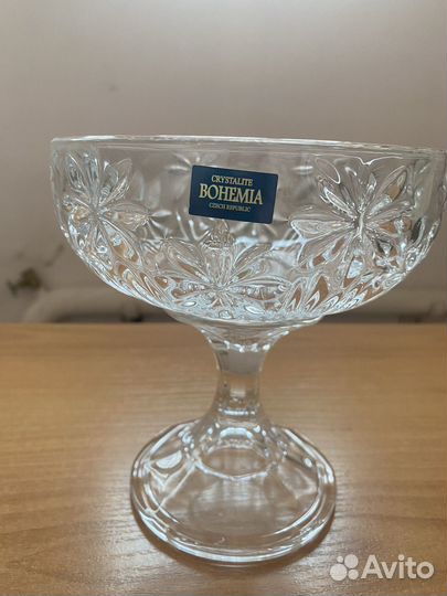 Салатник на ножке Богемское стекло