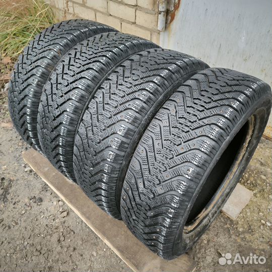 Goodyear UltraGrip 500 185/65 R15