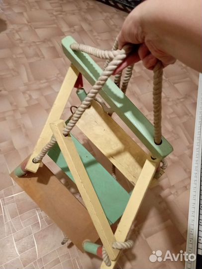 Детская качелька подвесная
