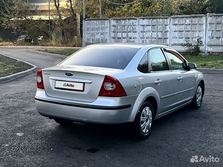 Ford Focus 1.8 МТ, 2006, 220 000 км