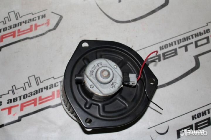 Моторчик печки toyota land cruiser BJ61V FJ61V FJ6