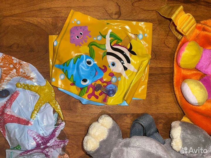 Нарукавники, круг и 2 рюкзачка