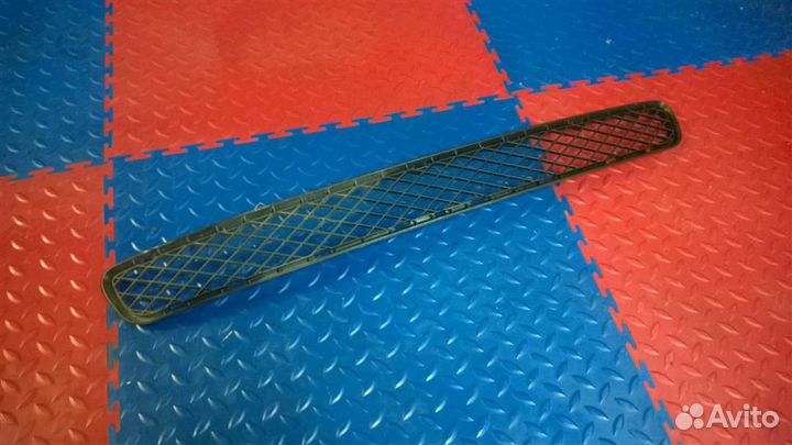 Решетка в бампер центральная BMW X3 E83