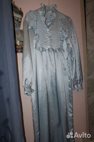 Атласное платье винтаж Канада