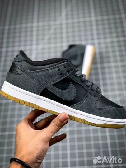 Кроссовки nike sb dunk low