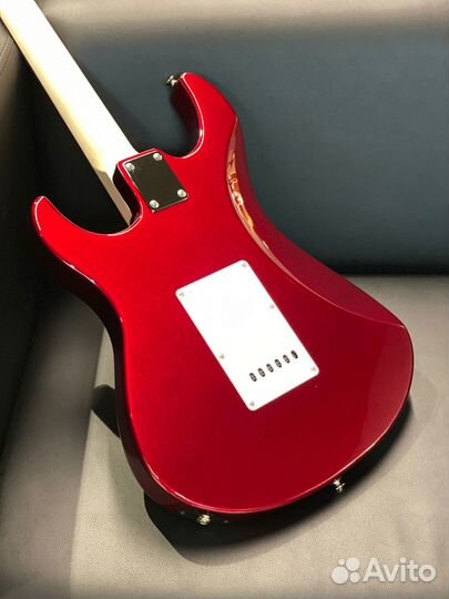 Электрогитара Yamaha Pacifica