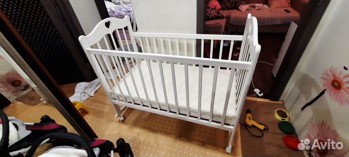 Детская кроватка