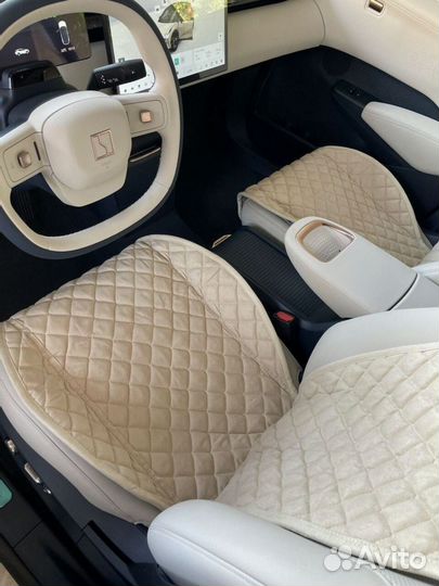 Стильные накидки для сидений Зикр от Cantra