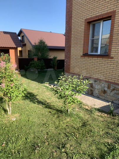 Дом 175 м² на участке 15 сот.