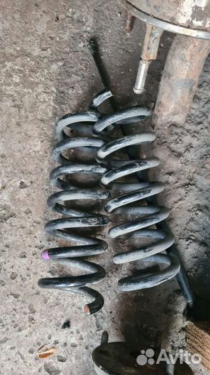 Пружины задние мерседес Е-класс w212