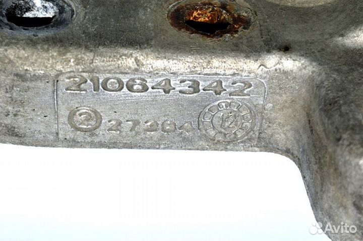 Кронштейн глушителя volvo FH (01.05)