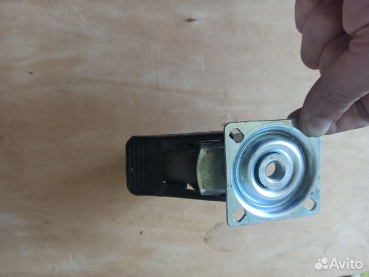 Колеса для тележки