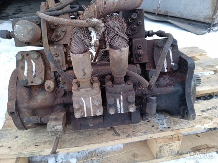 Насосы гидравлические экскаватора Komatsu PC1250-7