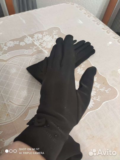 Перчатки новые