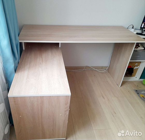 Компьютерный стол Краст-02