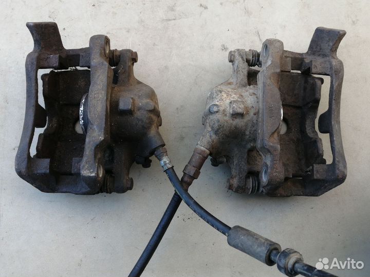 Суппорт тормозной передний для Renault Laguna 1