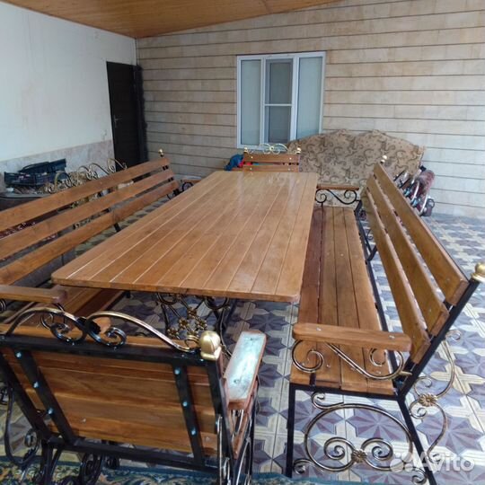 Стол садовый