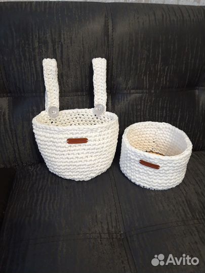 Вязаные корзинки ручной работы