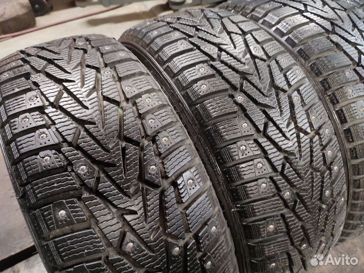 Nokian Tyres Nordman 7 215/60 R17