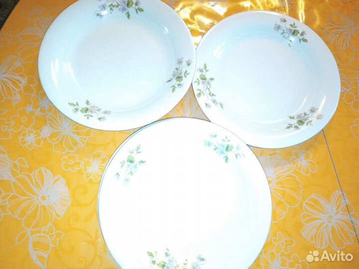 Тарелки