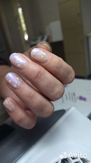 Маникюр и педикюр