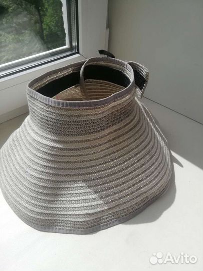 Шляпа для пляжа