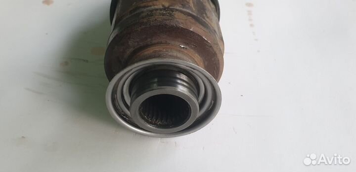 Привод правый Honda CR-V 2007-2012 44305SWW900