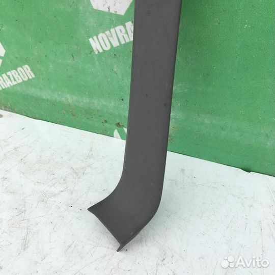 Обшивка двери багажника Субару Форестер 10