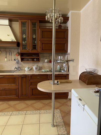 3-к. квартира, 112 м², 4/17 эт.