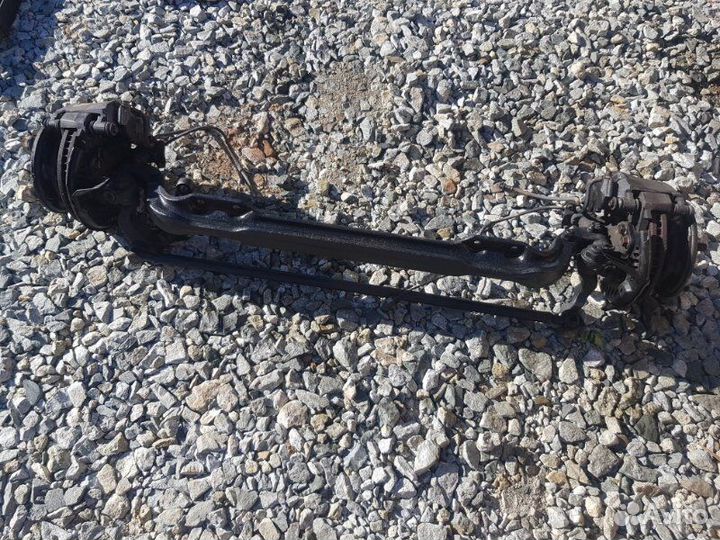 Балка подвески toyota dyna S05D XZU301