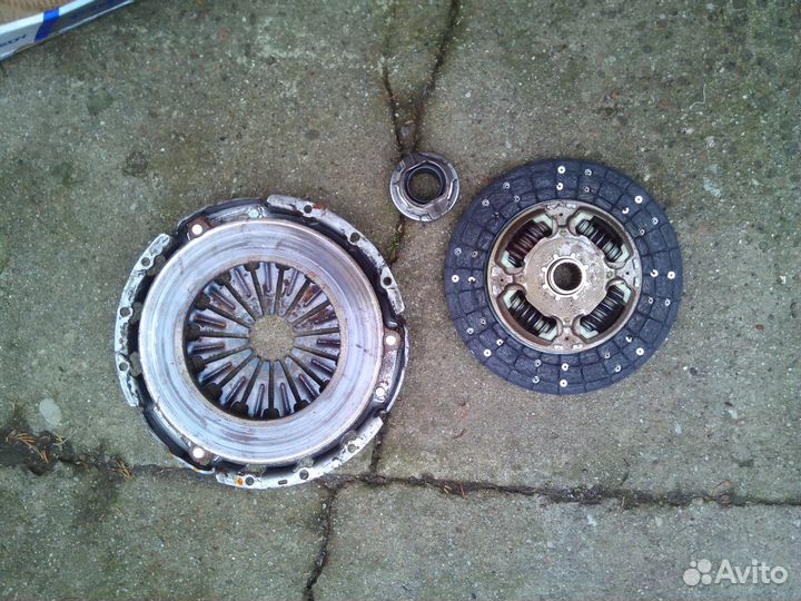Сцепление на toyta hilux 3.0