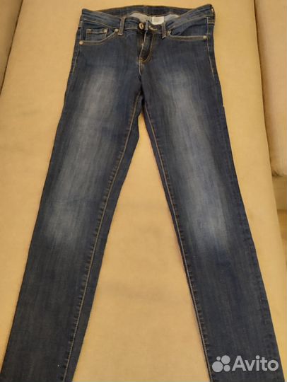 Джинсы и куртка