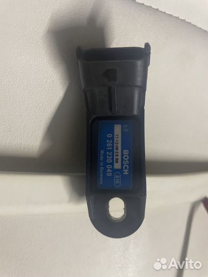 Bosch 0261230049 датчик абсолютного давления