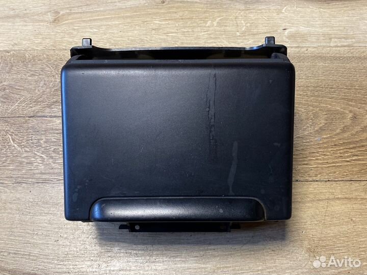 Renault laguna 1 пенал средней консоли