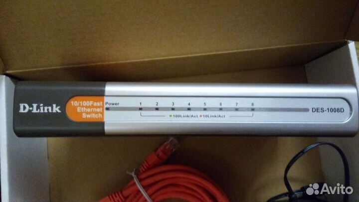 Коммутатор (switch) D-Link DES-1008D