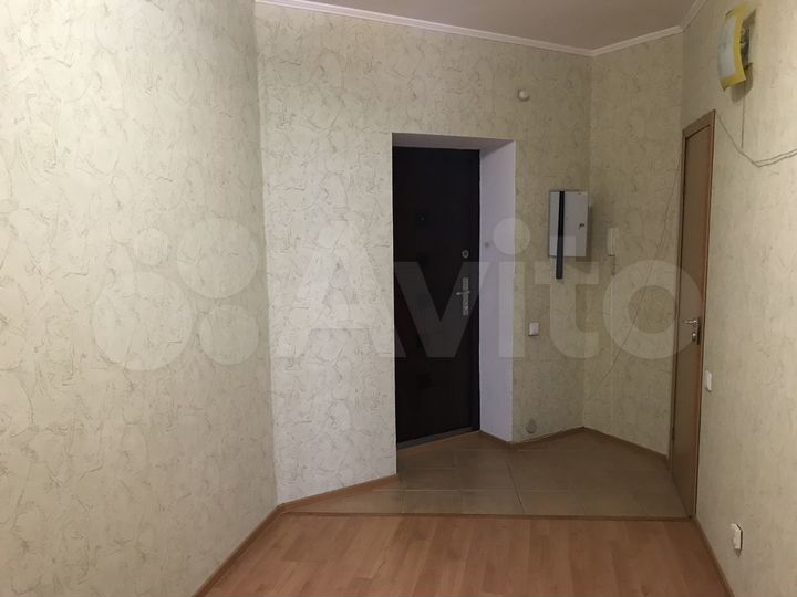 3-к. квартира, 106 м², 3/17 эт.