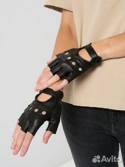 Новые перчатки женские