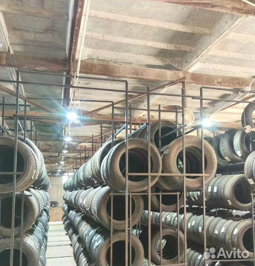 Hankook I'Pike RW11 235/60 R17 99R