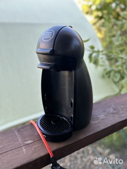 Кофемашина капсульная Nescafe Dolce Gusto Piccolo