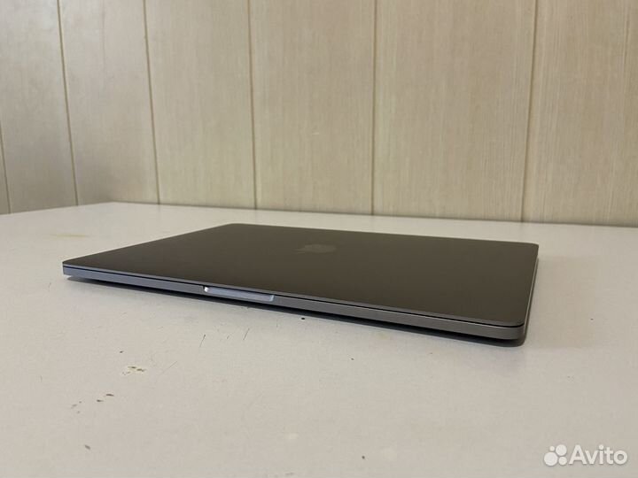 MacBook Pro 13 2017 8/128