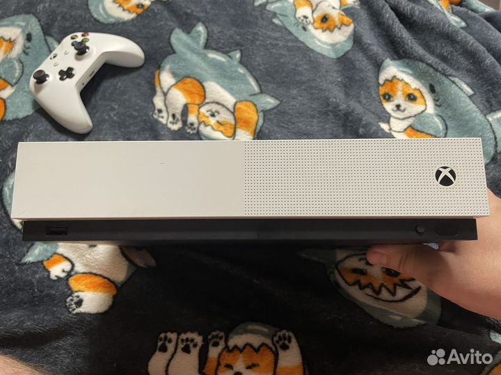 Xbox One S all digital 1 тб