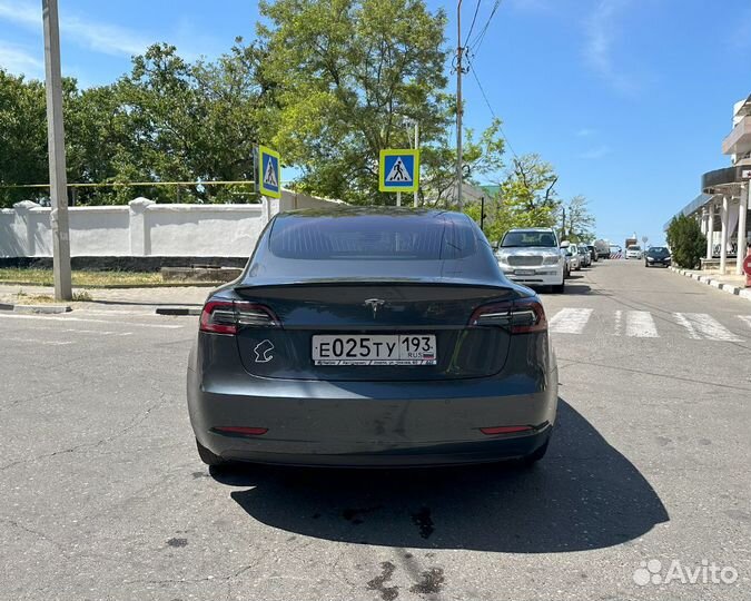 Аренда электромобиля Tesla