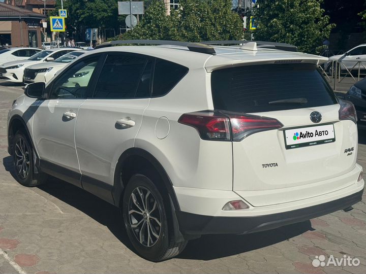 Toyota RAV4 2.0 CVT, 2015, 92 999 км