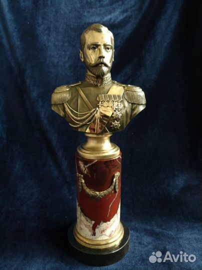 Бюст.Николай второй