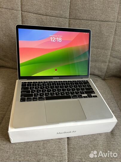 Apple MacBook Air 13-inch 2020 8/256Gb Silver